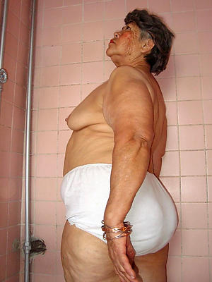 very old granny posing nude